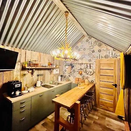 Casa de Férias Tiny House Vsemily